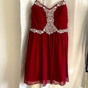 Strapless Formal Dress